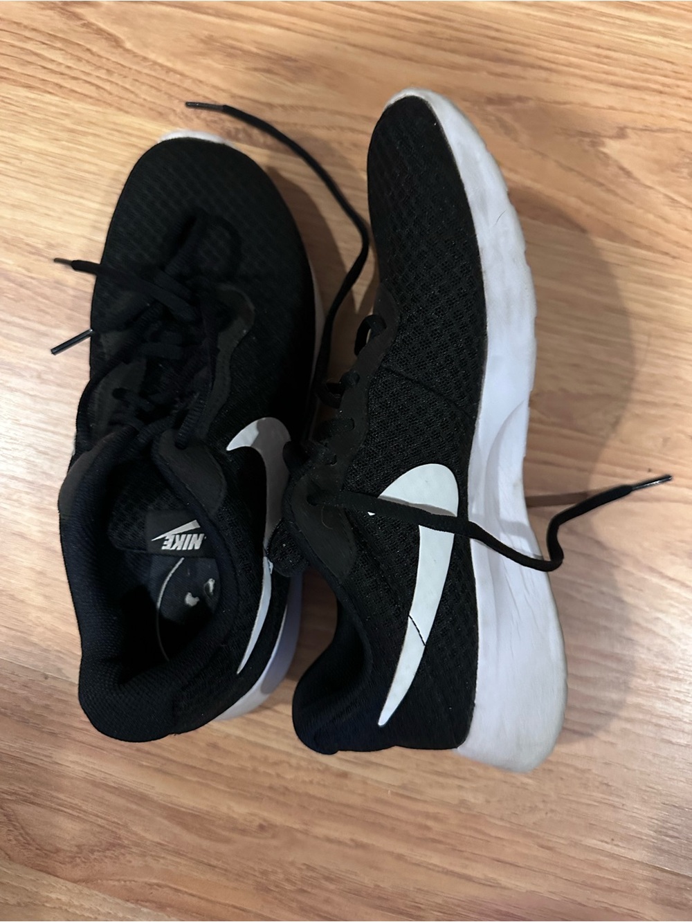 Nike Black and White Running Shoes